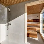 Rantaniemi 12-20 Beds Vila